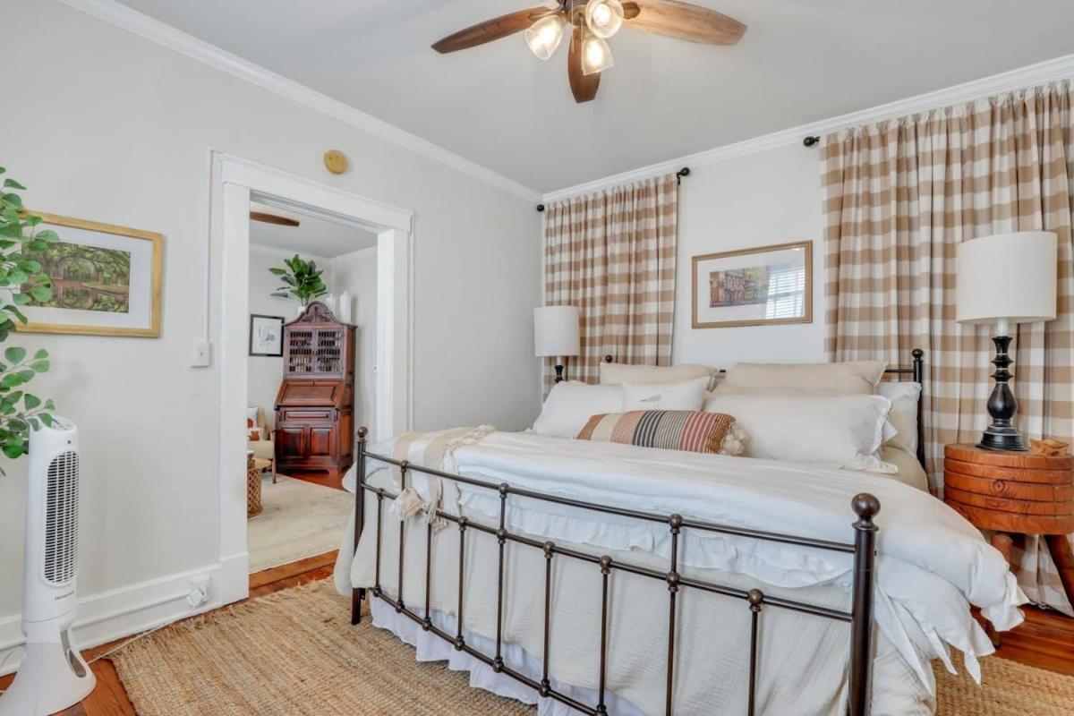 Southern Belle On Oglethorpe Square Savannah Exterior photo