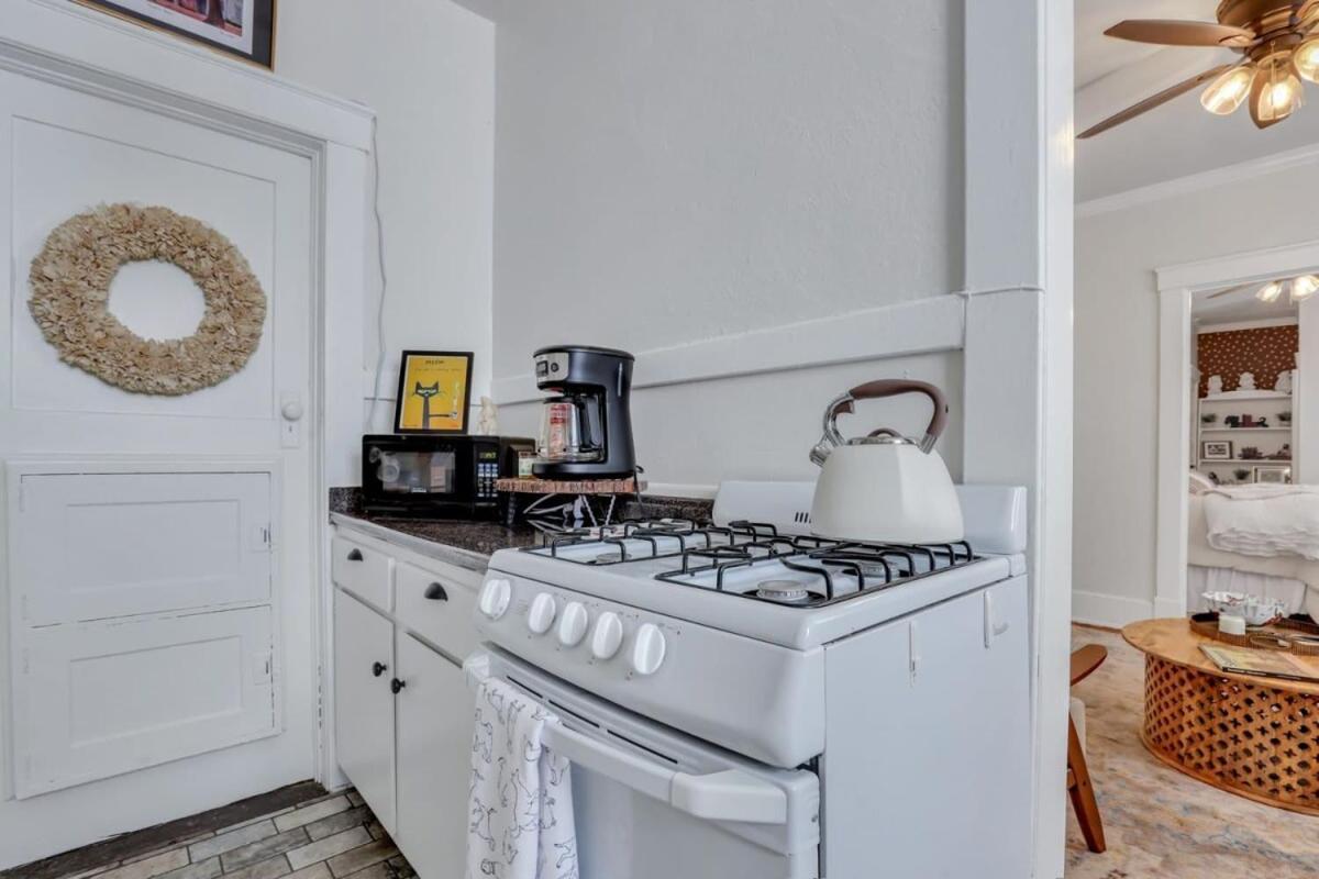 Southern Belle On Oglethorpe Square Savannah Exterior photo